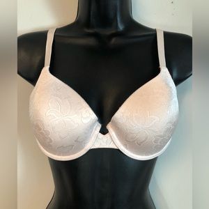 NWOT Wacoal Lace Underwire Bra in Blush Pink Size 32D